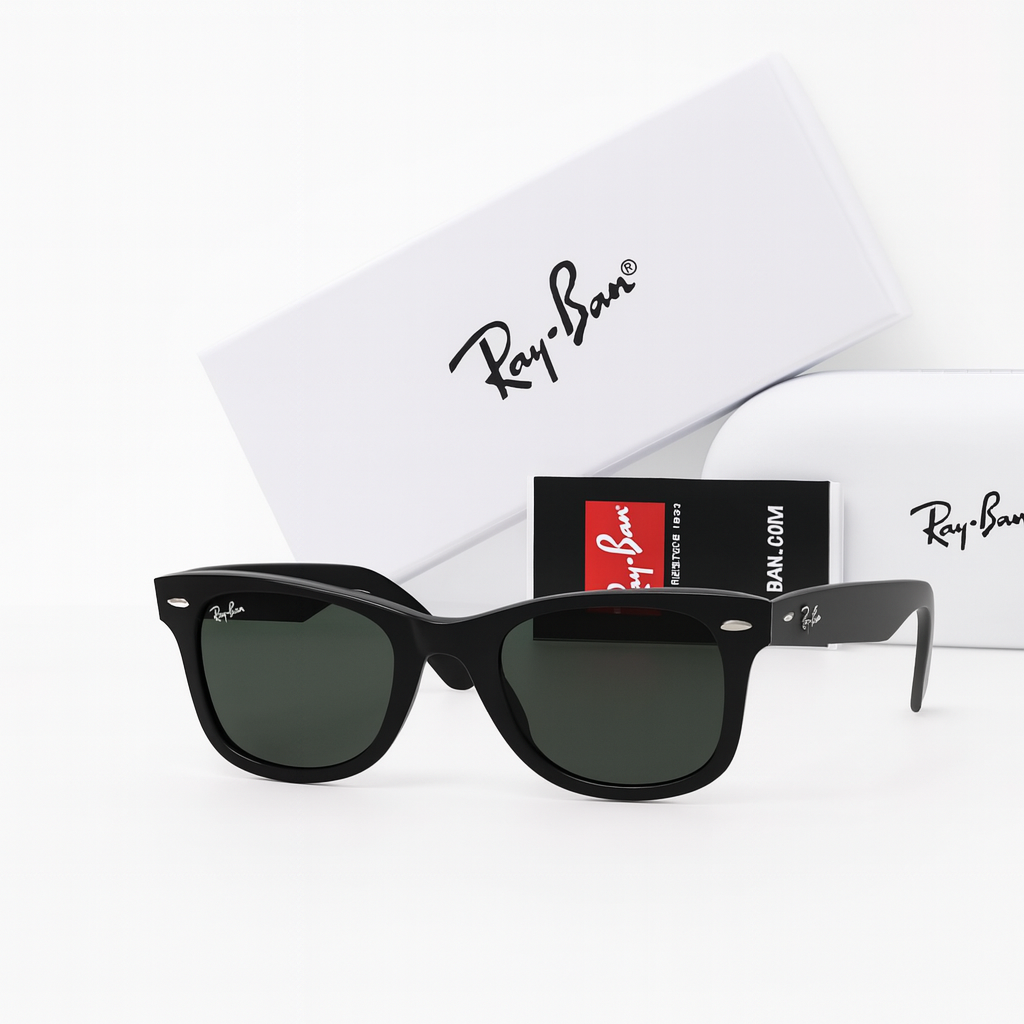 Ray-Ban Wayfarer Black Sunglasses