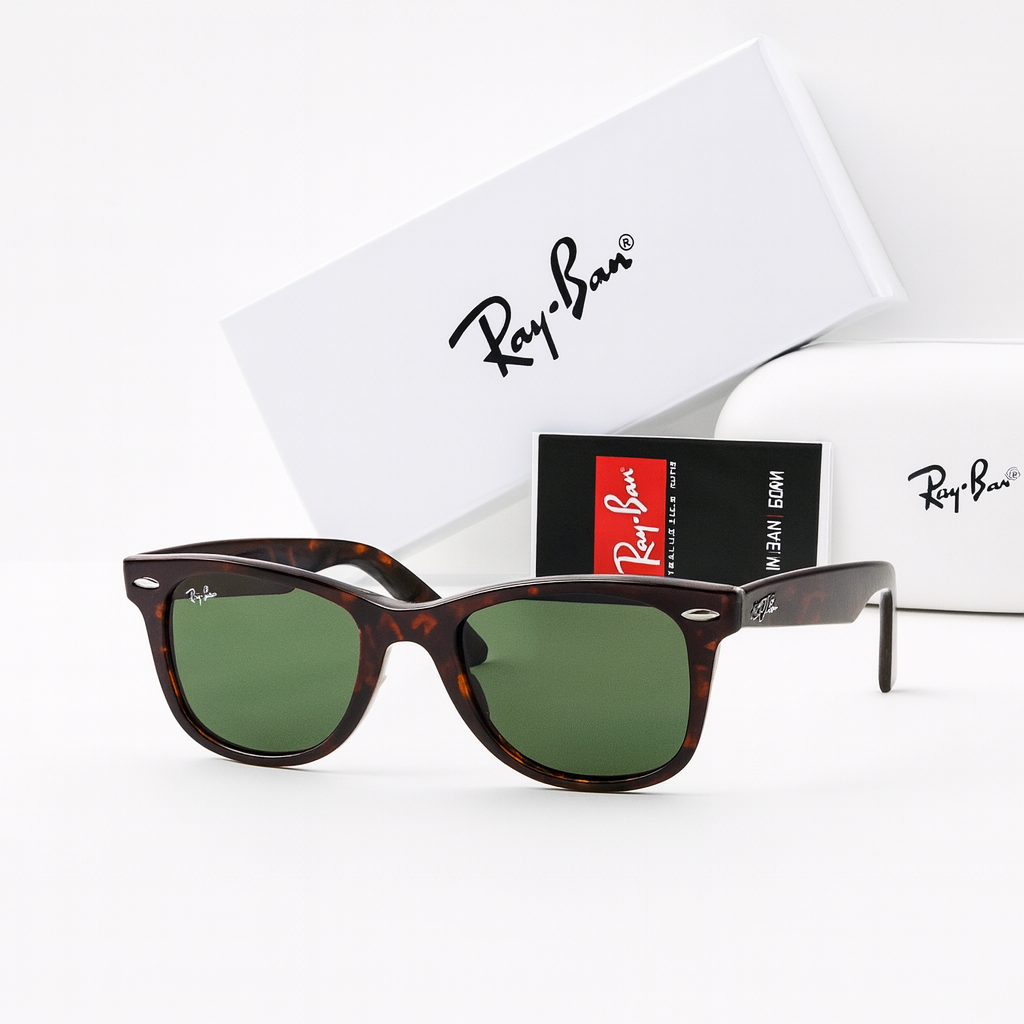 Ray-Ban Wayfarer Tortoise Shell Sunglasses - Classic G-15 Green Lenses