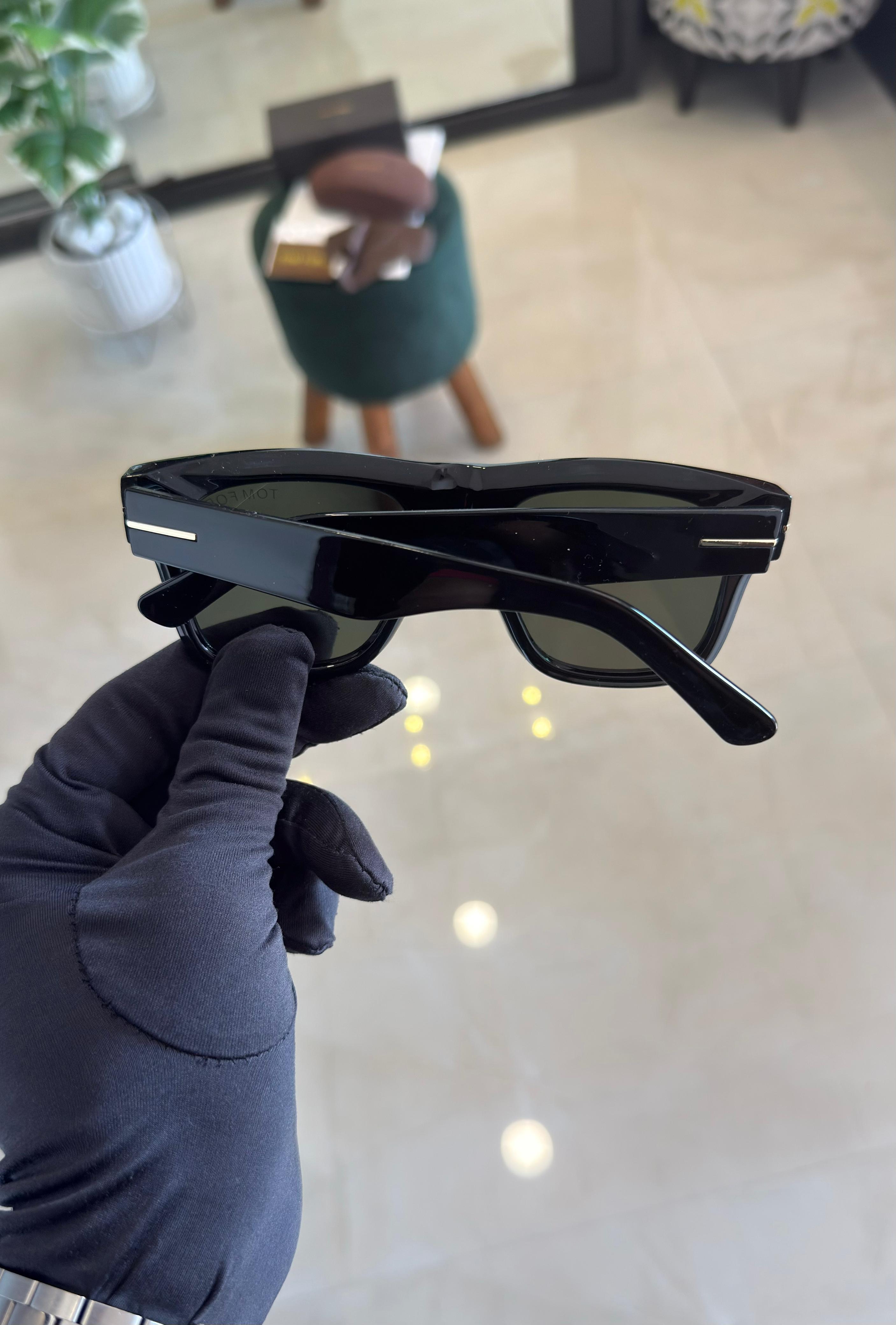 Tom Ford Oversized Square Sunglasses - Shiny Black Acetate & Green Lens