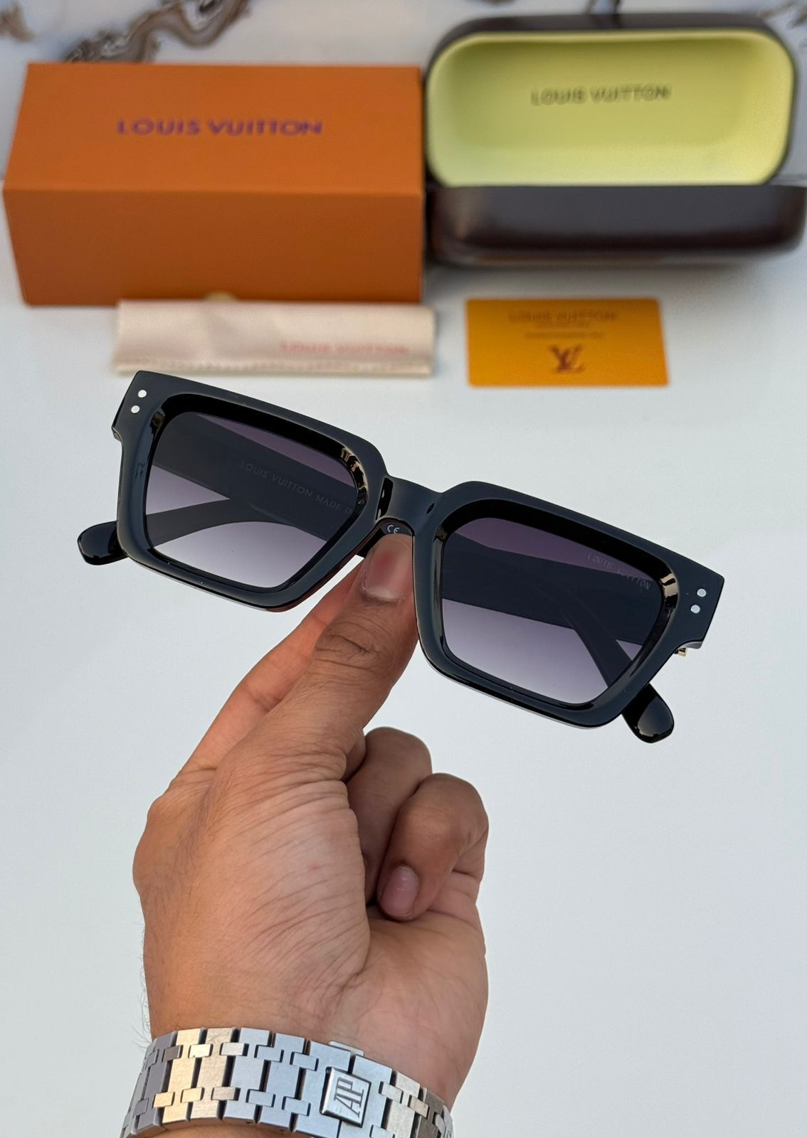 Louis Vuitton Bold Square Sunglasses | Chunky Acetate Frames | 5 Colors