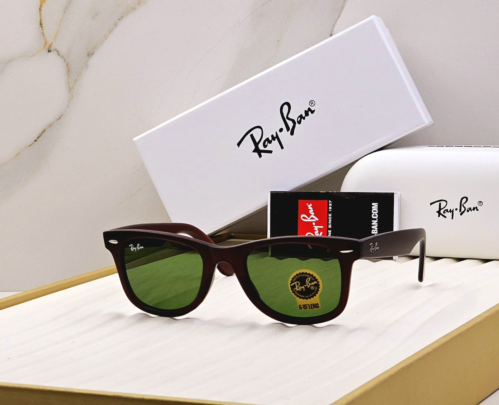 Ray-Ban Wayfarer Matte Brown Sunglasses - Classic G-15 Green Lenses
