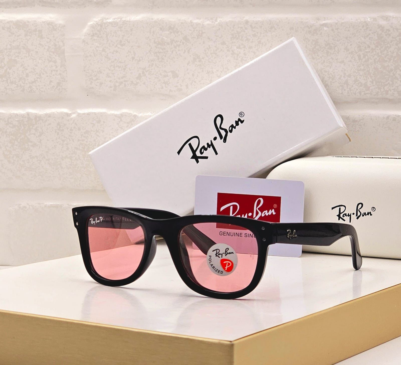 Ray-Ban Wayfarer Polarized Sunglasses - Gloss Black with Light Pink Lenses