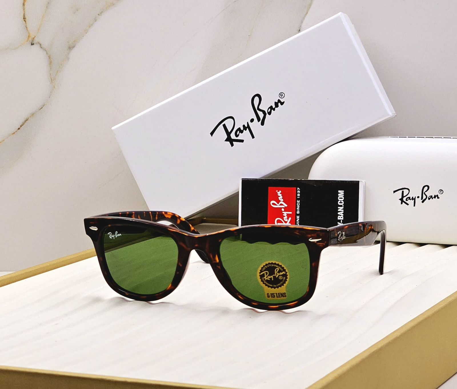 Ray-Ban Wayfarer Tortoise Shell Sunglasses - Classic G-15 Green Lenses