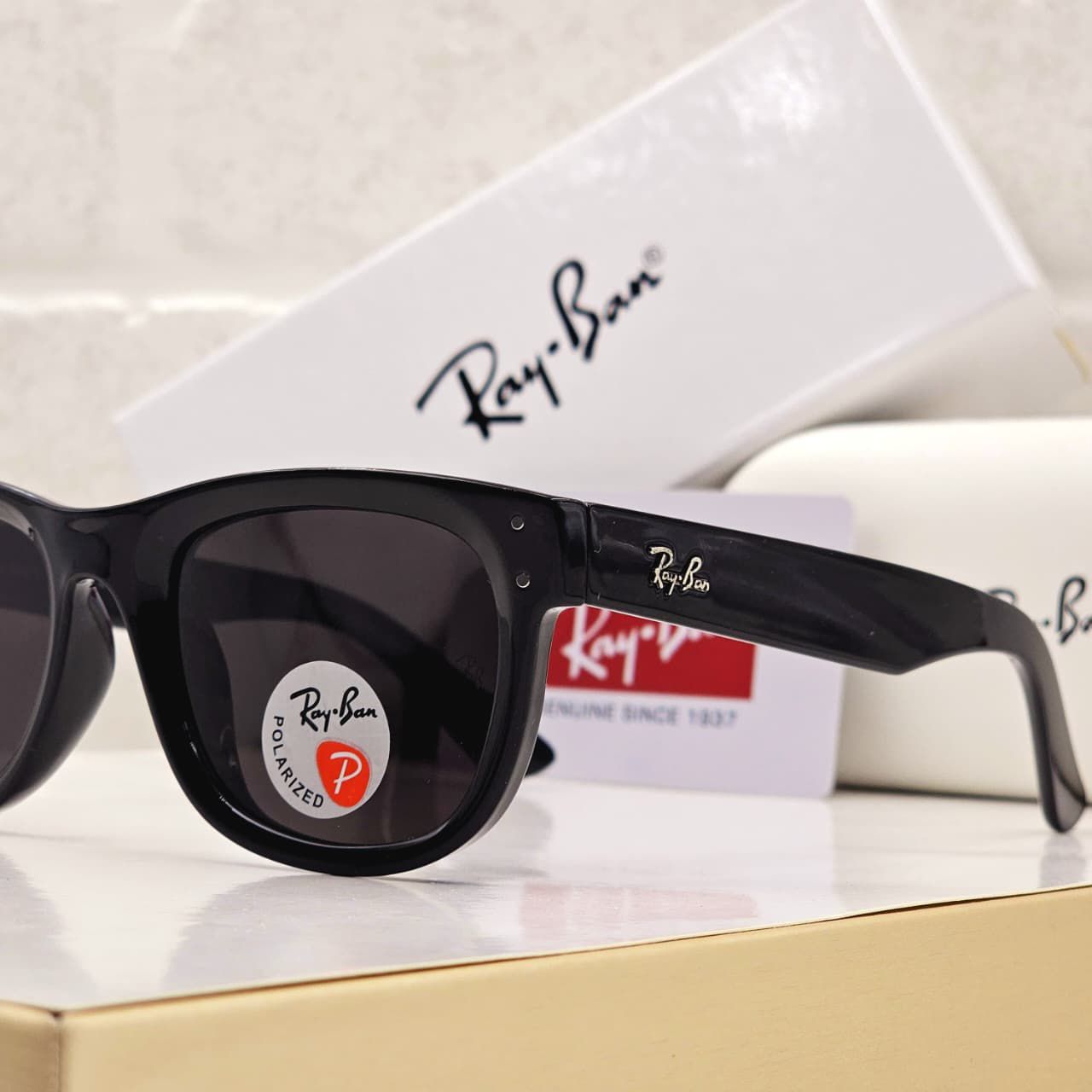 Ray-Ban Wayfarer Polarized Sunglasses - Matte Black Anti-Glare Frame